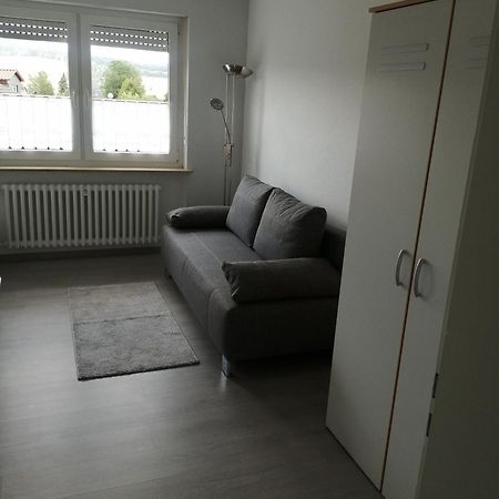 Ruhige Ferienwohnung Am Waldrand. Wildflecken 외부 사진