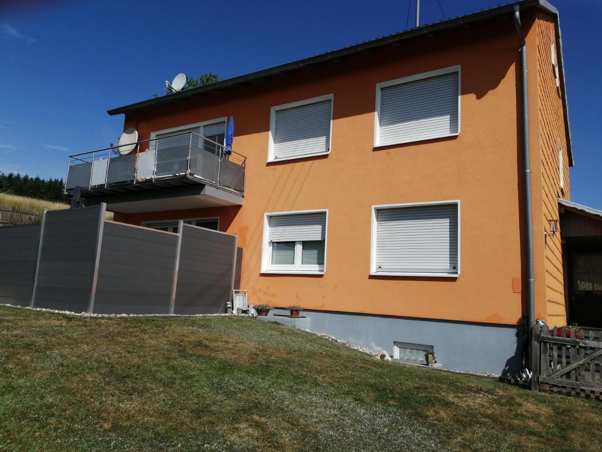 Ruhige Ferienwohnung Am Waldrand. Wildflecken 외부 사진